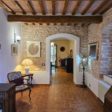 Fossato di Vico La Rosa Dei Venti - Country House מראה חיצוני תמונה